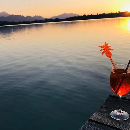 Alpenblick 8, Im Allgaeu, Bergblick Pur - Neueroeffnung! Apartment